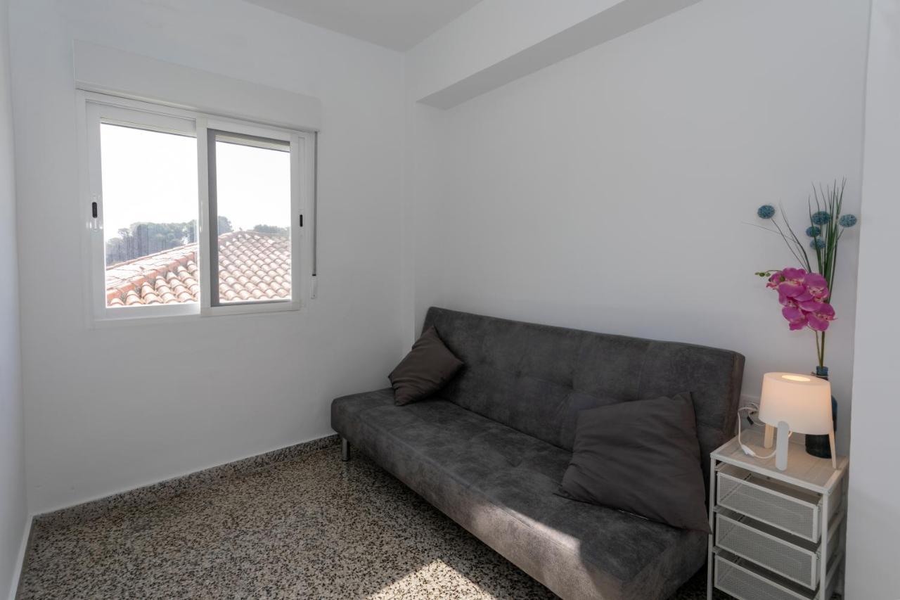 Apartment Chopos, 2 Dormitorios, Frente Al Mar, By Bookindenia Denia